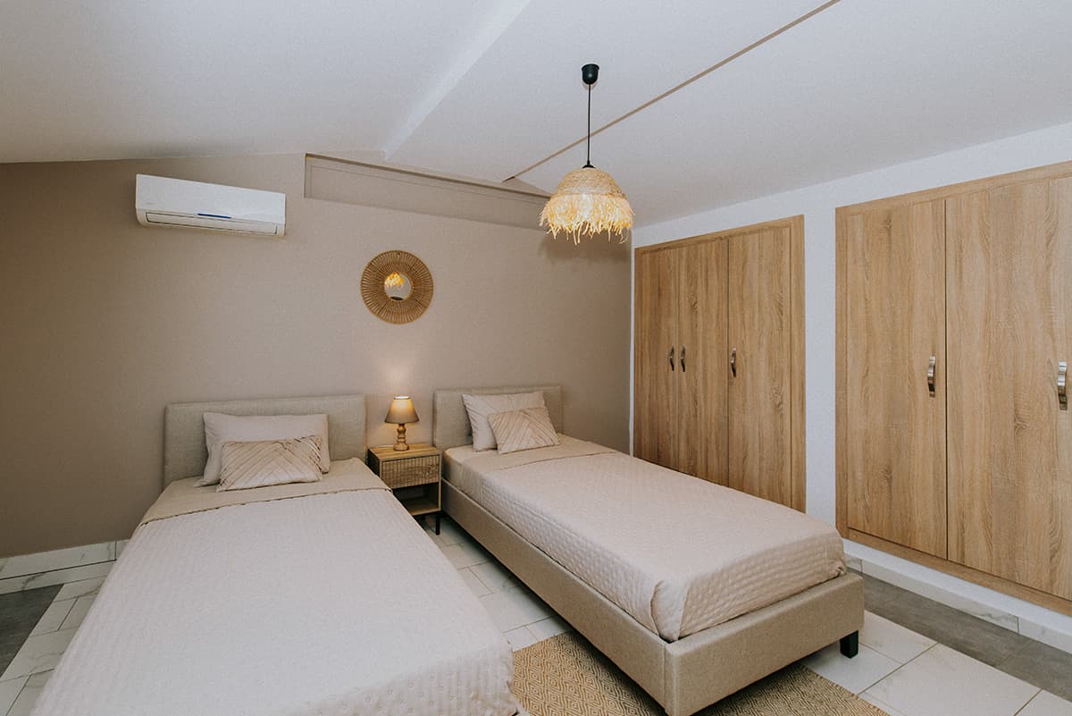 Cozy place 3