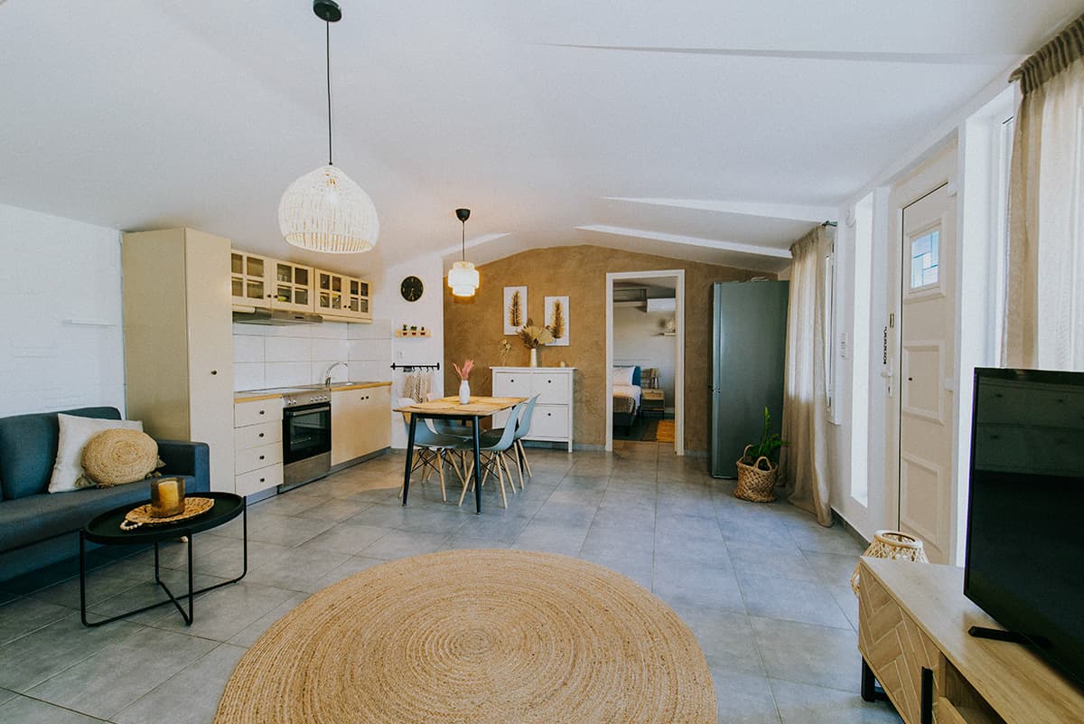 Cozy place 7
